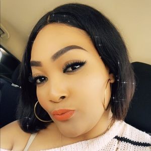 Meet your Posher, Keneisha